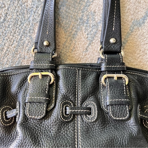 Dooney & Bourke black Pebble Grain Leather Chiara Shoulder HOBO Bag - Picture 4 of 10